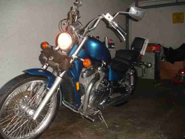 Suzuki Intruder VS800 ,Chopper 1 Hand,Garagenfahrzeug,Nur 5 Tage!!!!!