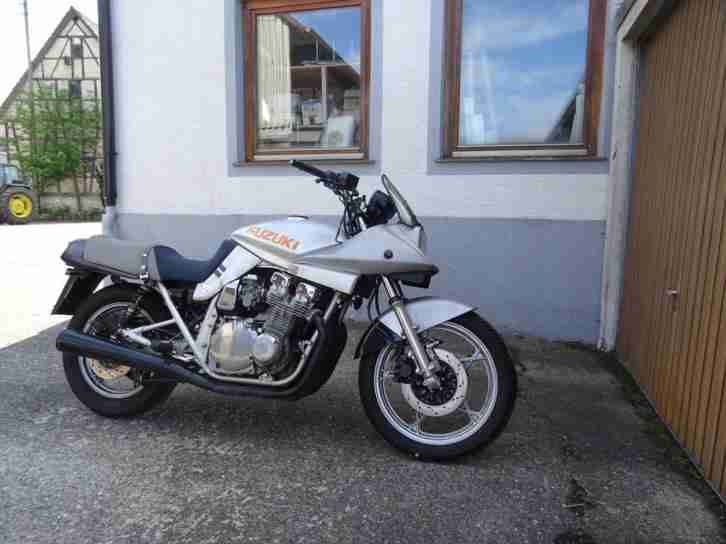 Suzuki Katana 1100
