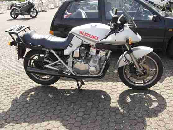 Suzuki Katana GSX750S