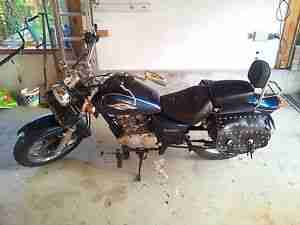 Suzuki Marauder 125 U -