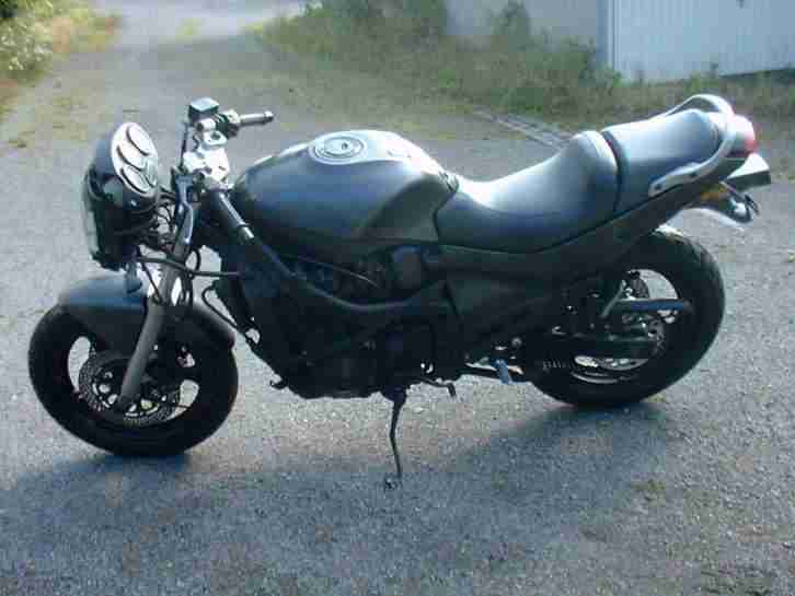 Suzuki Motorrad GSX600F Schlachtfest oder Komplett