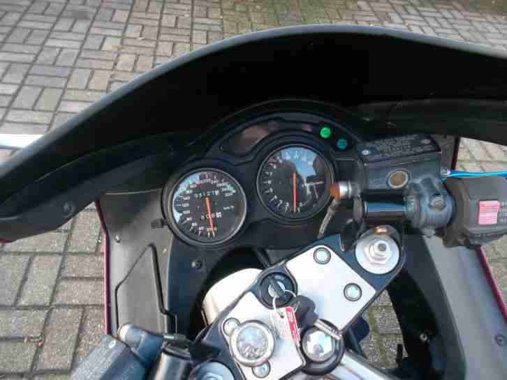Suzuki RF 900r Defekt