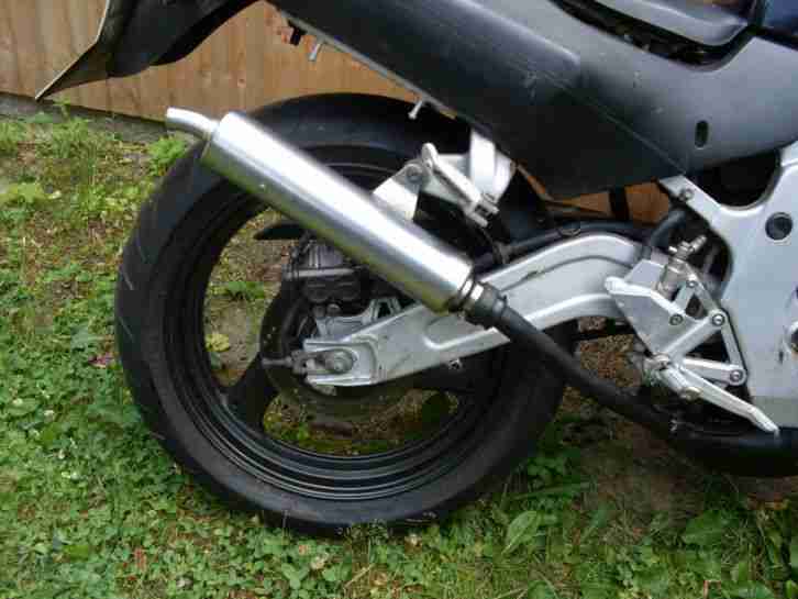 Suzuki RG 125 F guter Zustand