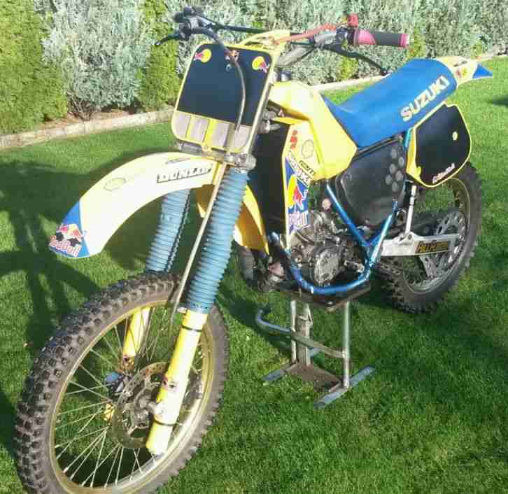 Suzuki RM 125