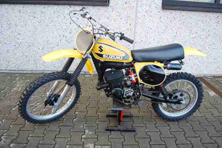 Suzuki RM 125 MotocrossYZ CR Maico Husqvarna