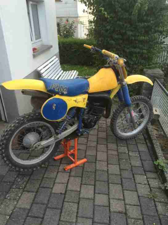 Suzuki RM 125 Twinshock Vollcross Vintage Motocross