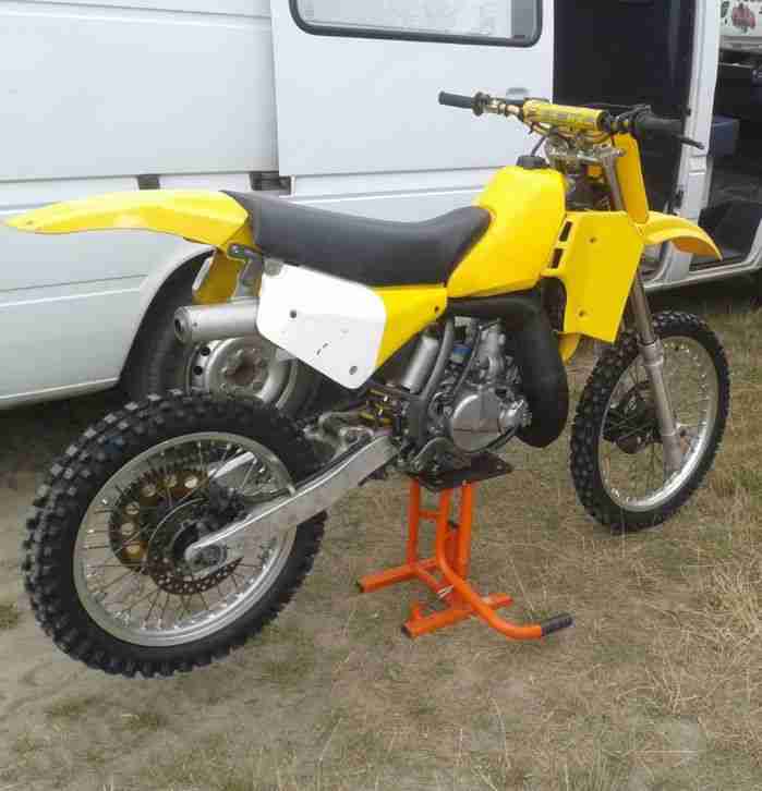 Suzuki RM 250,RM250,rmz,sxf,yzf,crf,125,450,vollcross,Motorschaden, Bastler