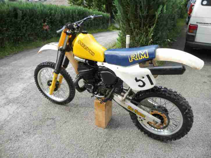 Suzuki RM 500 - 1983
