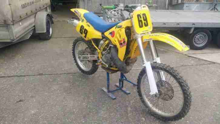 Suzuki RM250 Vollcross 2-Takt E