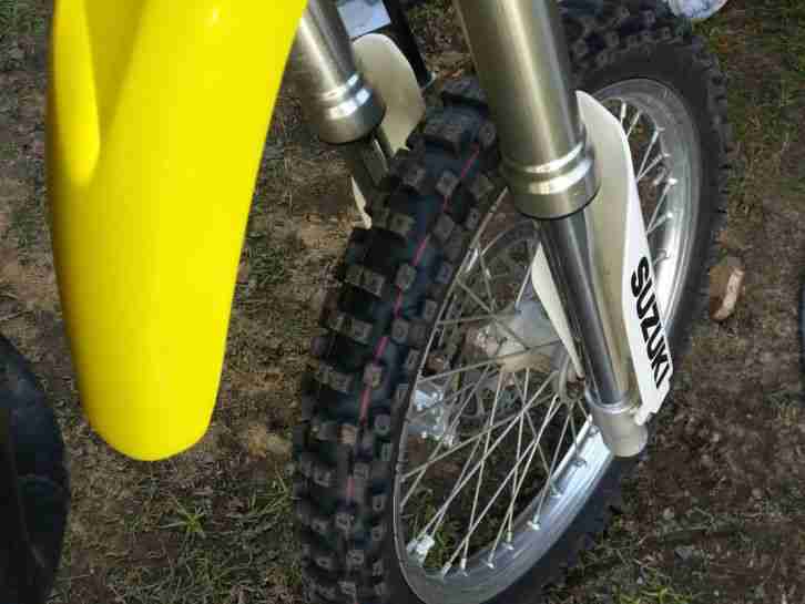 Suzuki RM85 L Motocross