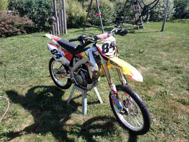 Suzuki RMZ 250