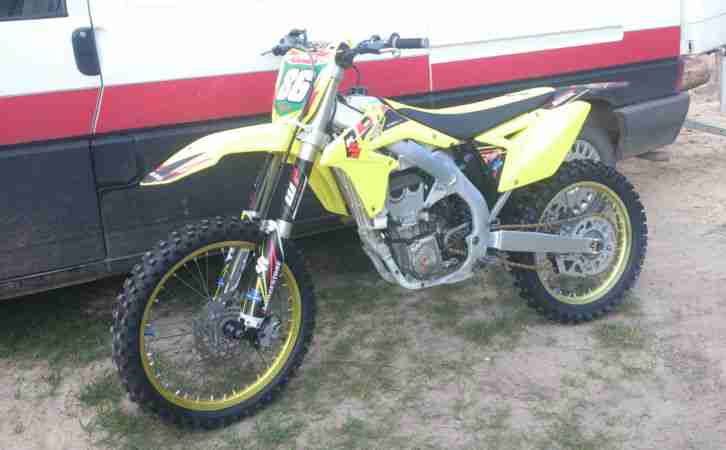 Suzuki RMZ 450 2010 mit WP SXS FAHRWERK gelbe Felgen RM-Z RM SXF YZF 250 CRF MX