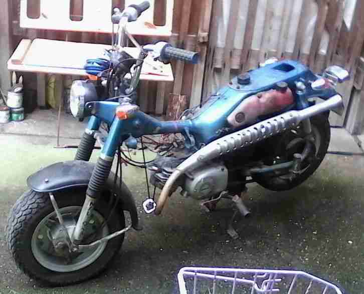 Suzuki RV 50 mit Papiere