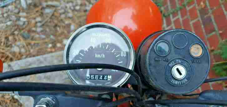 Suzuki RV 50