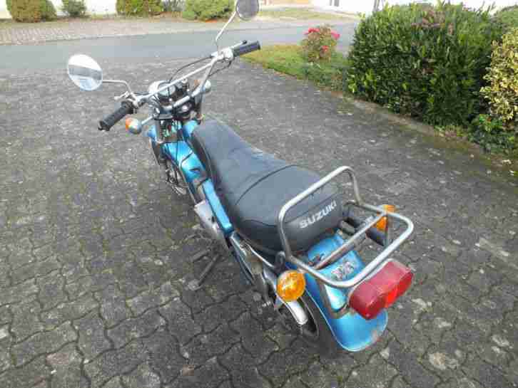 Suzuki RV 90 von 1977 mit Brief und Schlüssel