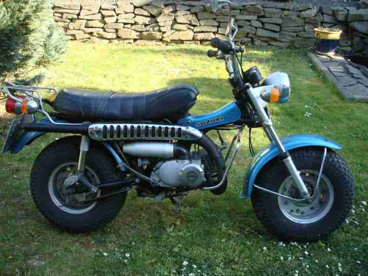 Suzuki RV90 Bj. 73 blau mit neuem Tüv
