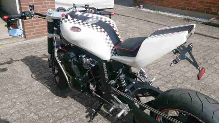 Suzuki Race Flag 1100 made by TS Machine in Berkenthin