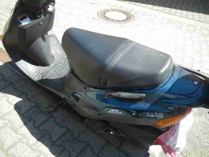Suzuki Roller AN 125