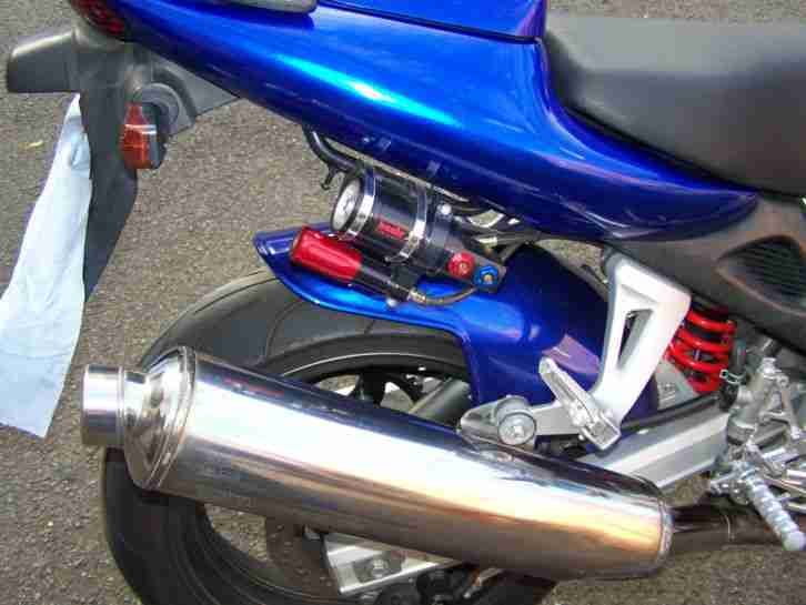 Suzuki SV 650 mit Viel Zubehör