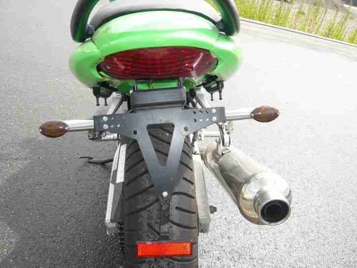 Suzuki SV650- Bj 2002 - Tüv 04/2015 erst 31 TKm - Tiefer gelegt