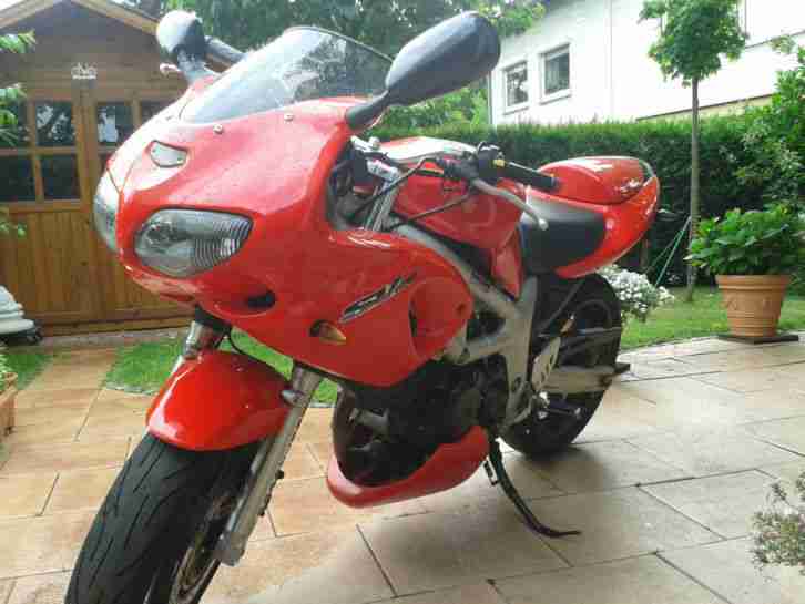 Suzuki SV650 S