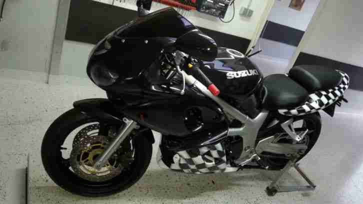 Suzuki SV650S