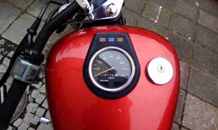 Suzuki Savage 650 Bobber