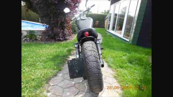 Suzuki Savage LS 650 Motorrad Schopper Bike Cruiser