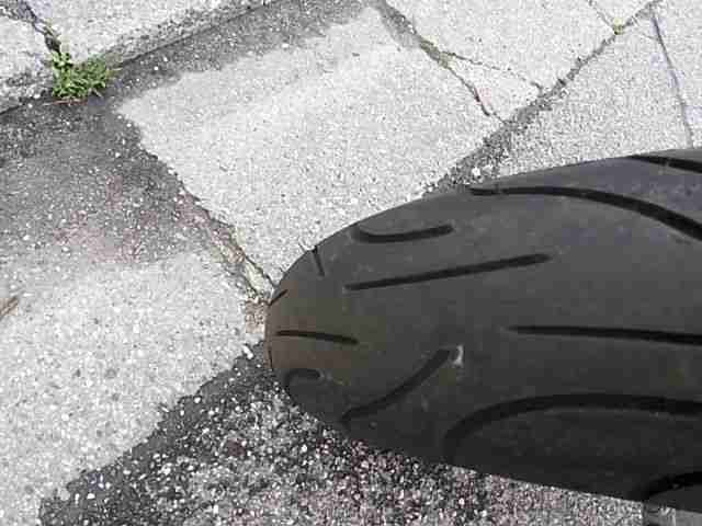Suzuki TL 1000 S Streetfighter Motoretc TOP Reifen neu vielleicht auch Teile