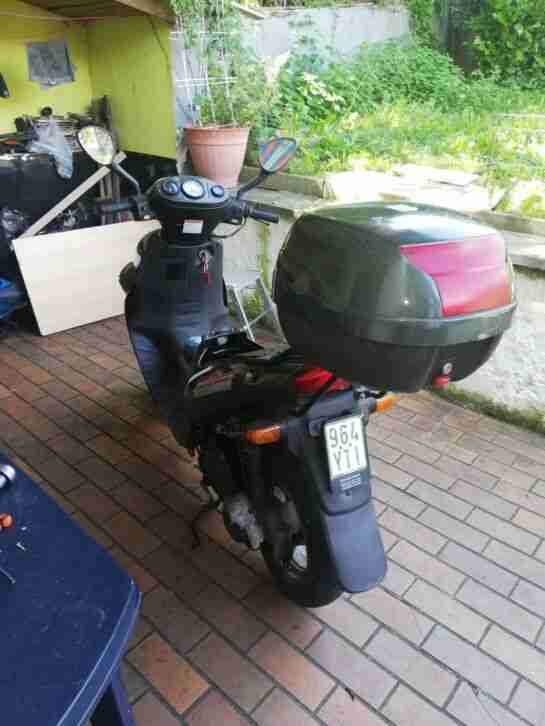 Suzuki UX50 WKleinkrad Roller 50 Km/h