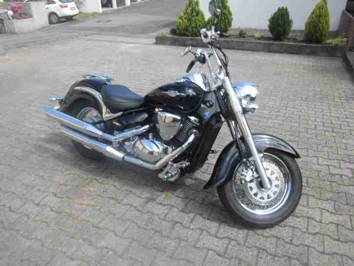 Suzuki VL800 Intruder