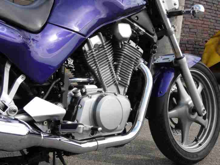 Suzuki VN 800 - TRAUMZUSTAND! HU/AU 06/2016 - Naked Bike - 2.Hand - V2 -
