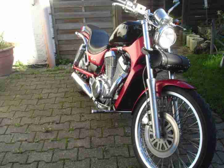 Suzuki VS800 Intruder Dezente Custom Umbauten!!!!