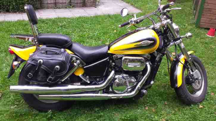 Suzuki VZ 800 Marauder