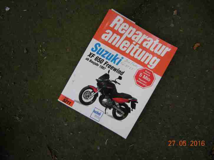 Suzuki XF 650 Freewind