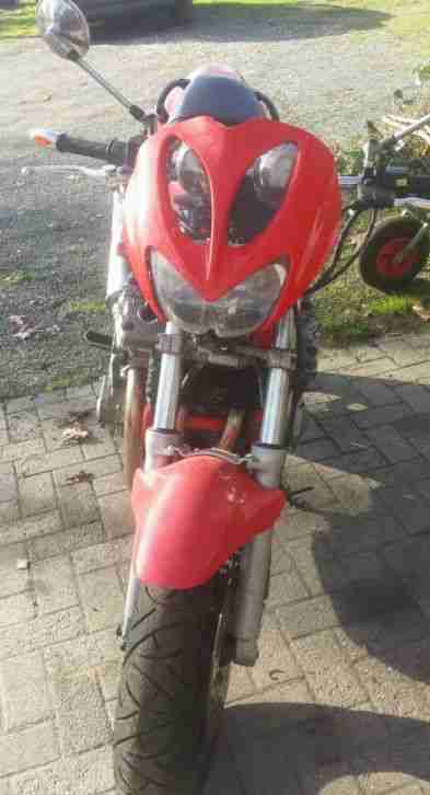 Suzuki bandit 600 Gn77