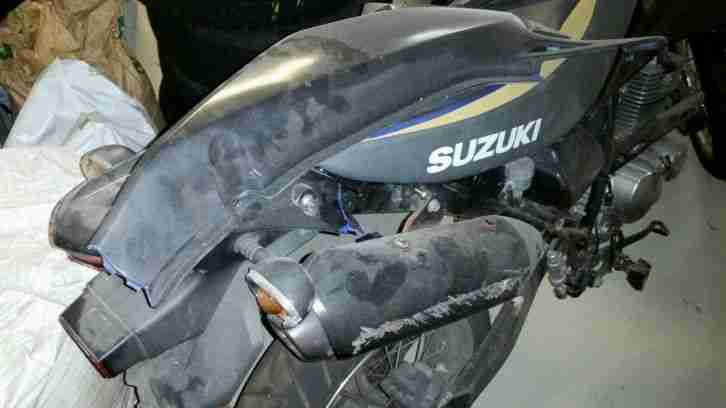 Suzuki dr 125