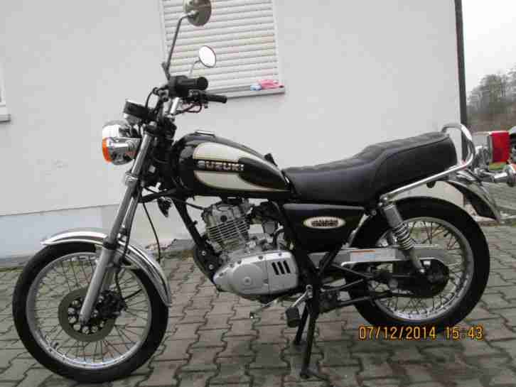 Suzuki gn125