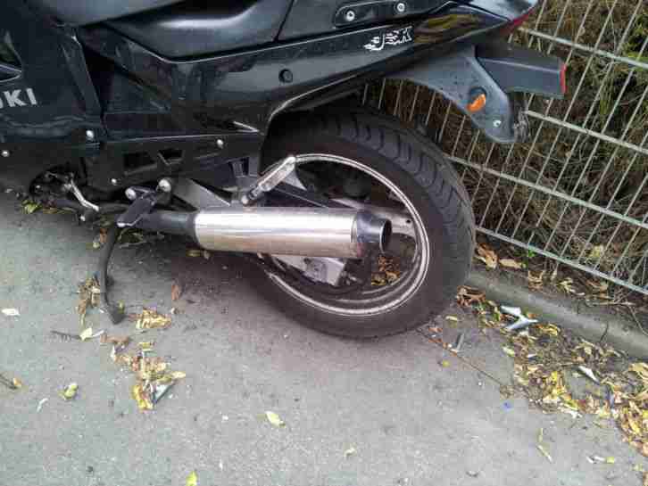 Suzuki gsx 600 FU ( GN 72 B )