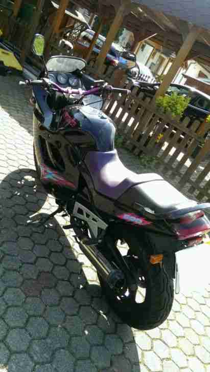 Suzuki gsx 600 f