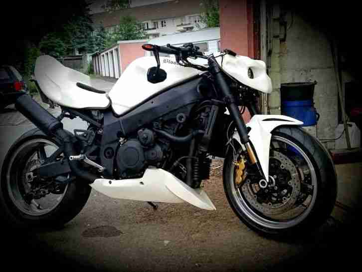 gsx r 1000 k1 streetfighter 160ps TOP