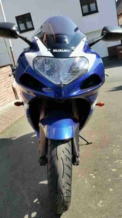 Suzuki gsxr 1000 k1