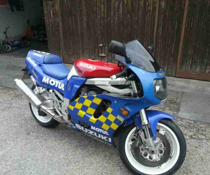 Suzuki gsxr750 w