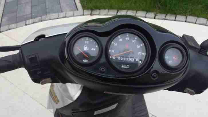 Suzuki katana AY50