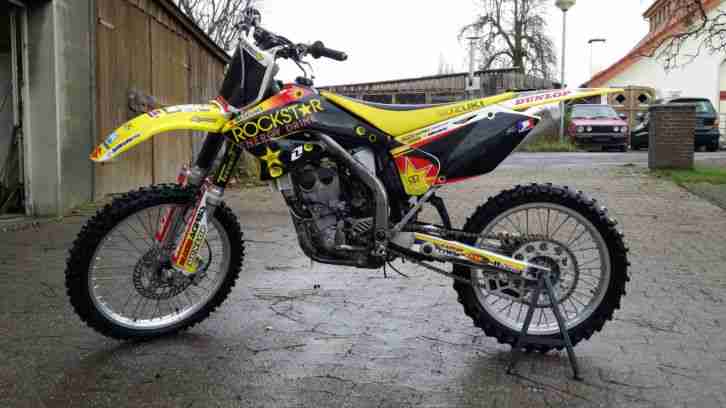 rmz 250 Motocross Vollcrosser