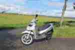 Sym HD 125 EZ: 6.2005, 13,6 PS, TÜV AU