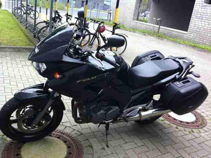 TDM 900 mit 2 x Original Yamaha Koffer / Seitenständer / nur 9.250 km