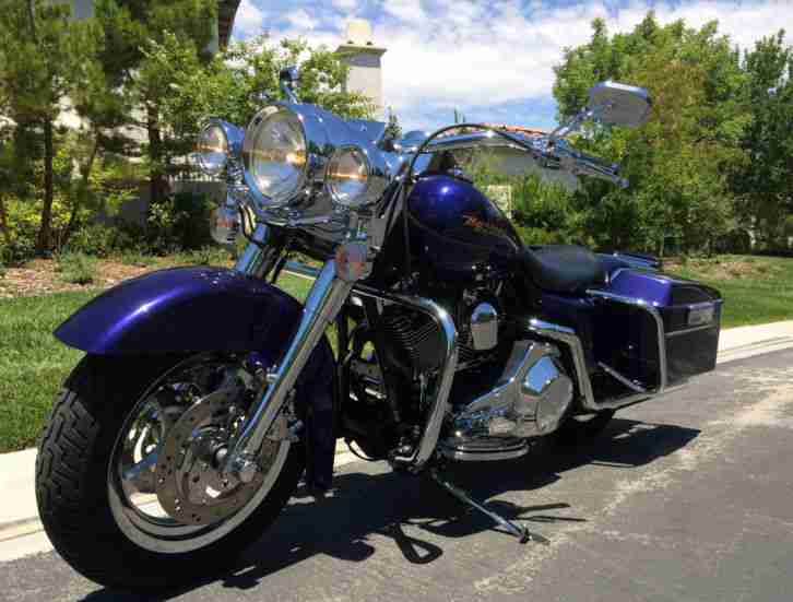 TOP 2000 Harley-Davidson Touring HARLEY DAVIDSON FLHRI ROAD KING FI