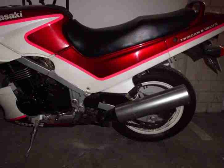 ????TOP Kawasaki GPZ 500S(EX500A)31000Km,sehr guter Zustand..