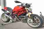 TOP NakedBike DUCATI Monster 1100S mit Navi